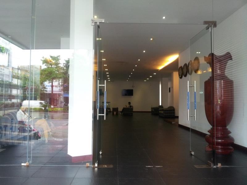 Khach San Thuong Mai Hotell Yen Thinh Exteriör bild