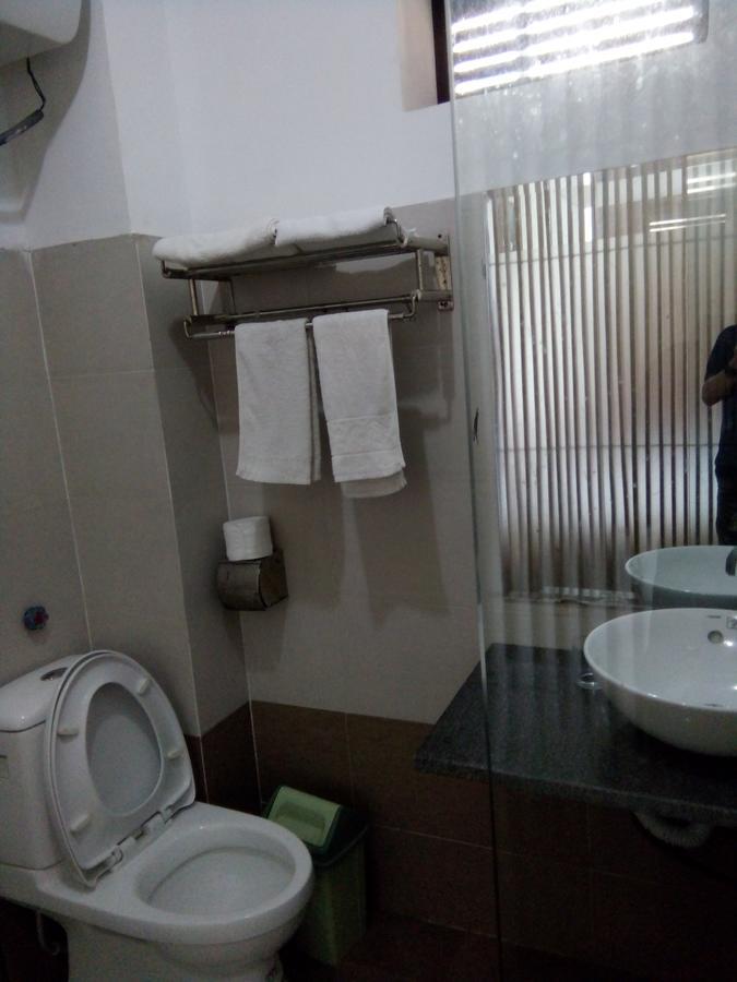 Khach San Thuong Mai Hotell Yen Thinh Exteriör bild